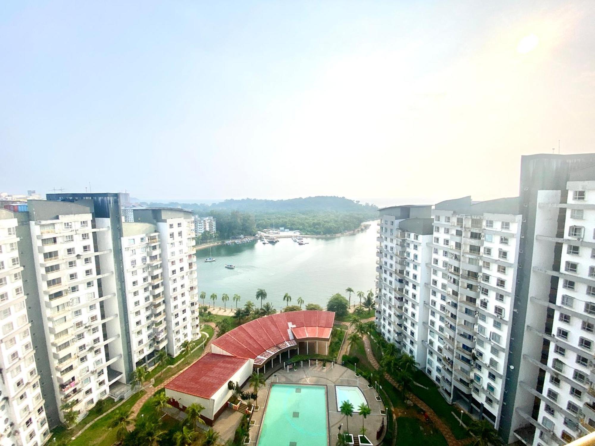 Bayview Suites Port Dickson By Maison 외부 사진